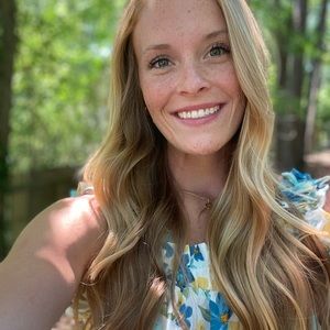 Meet your Posher, Brianna